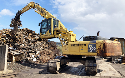 油圧ショベル PC300LC-8